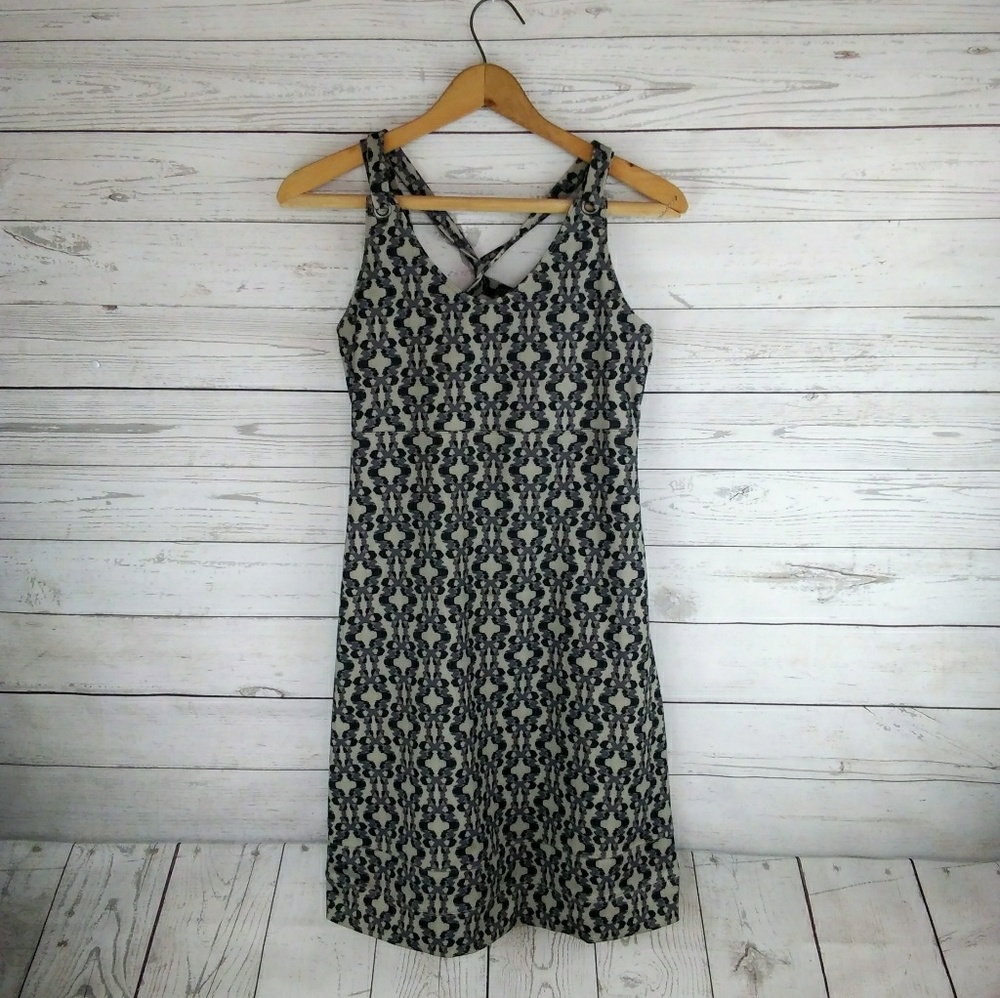 Merrell Opti-wick Camo dress size xs